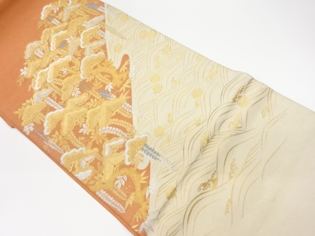 リサイクル　砂子綴れ松に藤・荒波・桜模様織出し袋帯